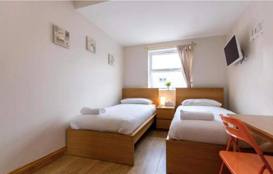 Harrow Road Rooms Londra Esterno foto